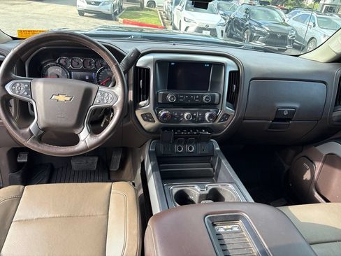 Used 2017 Chevrolet Silverado 2500 LTZ w/ Duramax Plus Package AWD/4WD image 20
