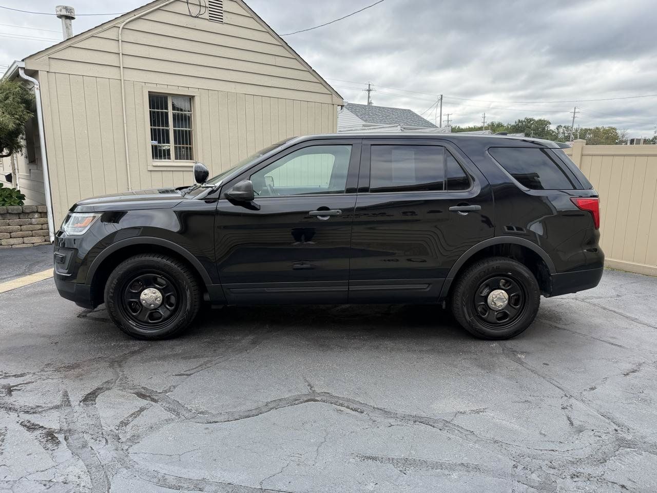 Used 2017 Ford Explorer 4WD Police Interceptor image 8