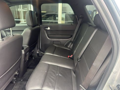 Used 2012 Ford Escape Limited FWD image 8