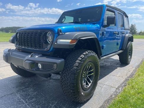 Used 2024 Jeep Wrangler Unlimited Sport AWD/4WD image 7