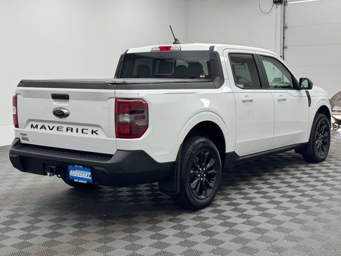 Used 2024 Ford Maverick Lariat w/ Black Appearance Package FWD image 7