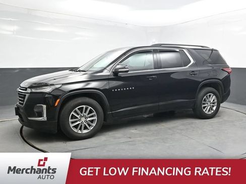 Used 2023 Chevrolet Traverse LT AWD/4WD image 3