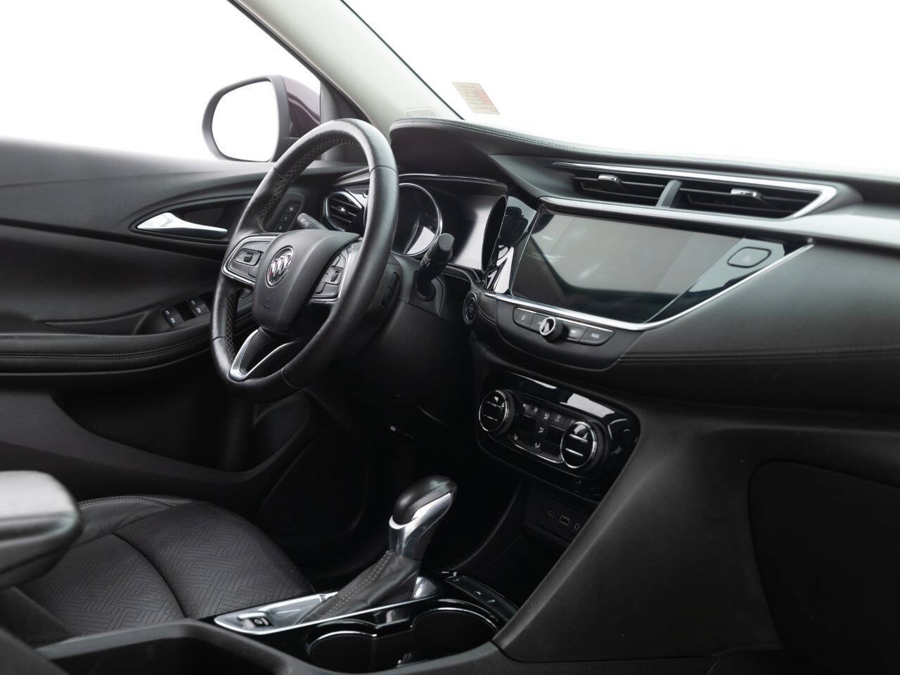 Used 2020 Buick Encore GX Essence FWD image 27