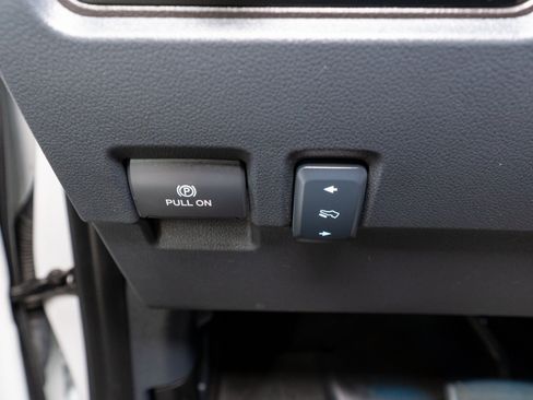 Used 2024 Ford F350 Platinum AWD/4WD image 41