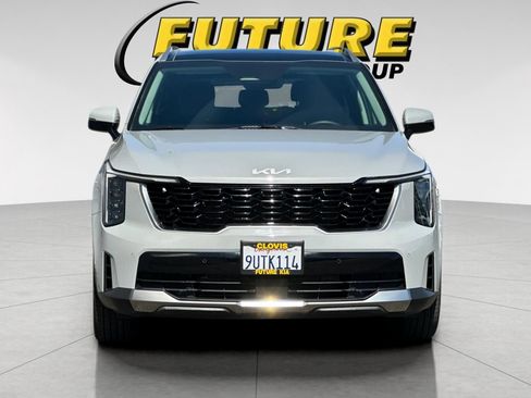 Certified 2025 Kia Sorento S w/ Panoramic Sunroof Package FWD image 9