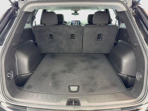 Used 2025 Chevrolet Blazer LT image 48