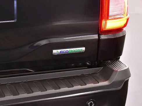 Used 2023 Ford F150 Lariat w/ Equipment Group 502A High AWD/4WD image 12