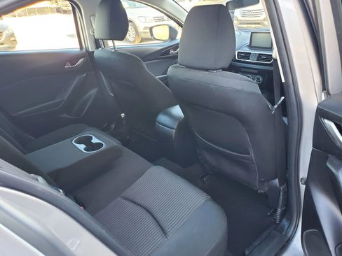 Used 2015 MAZDA MAZDA3 i Touring FWD image 4