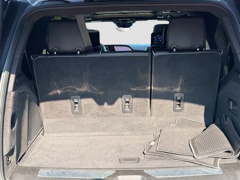 Used 2021 Cadillac Escalade Sport Platinum AWD/4WD image 29