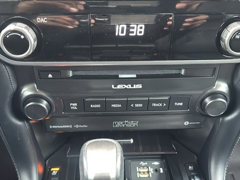 Used 2023 Lexus GX 460 Premium image 20