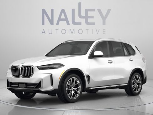 Used 2024 BMW X5 xDrive40i w/ Premium Package AWD/4WD image 2