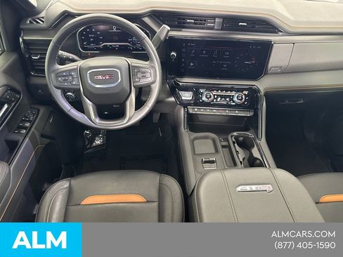 Used 2025 GMC Sierra 2500 AT4 w/ AT4 Premium Plus Package AWD/4WD image 27