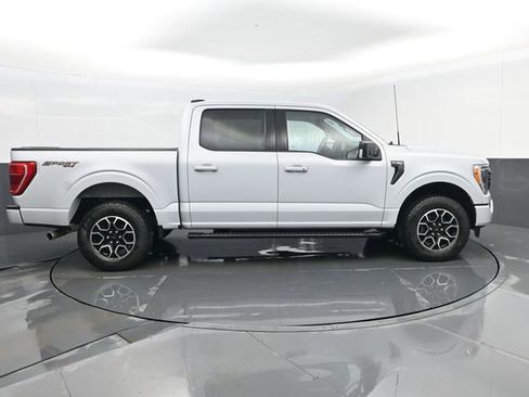 Used 2022 Ford F150 XLT w/ Equipment Group 302A High image 4