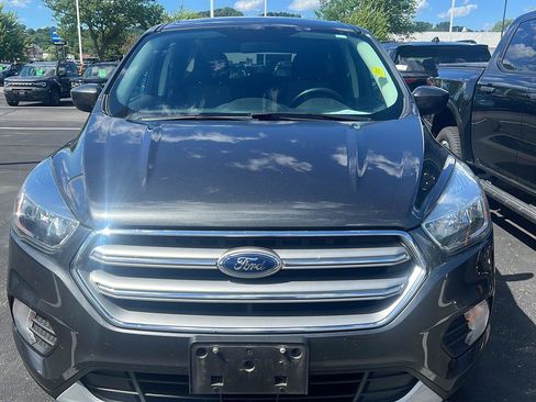 Used 2017 Ford Escape SE w/ SE Cold Weather Package AWD/4WD image 15