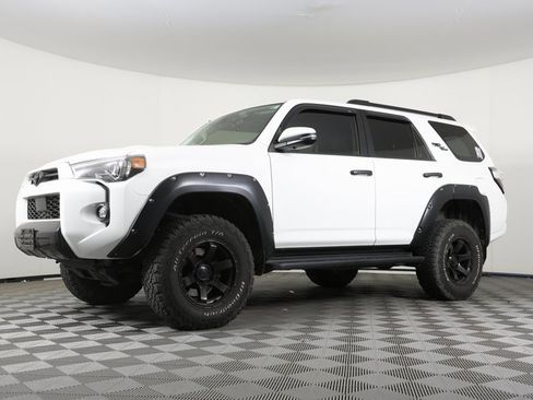 Used 2021 Toyota 4Runner TRD Off-Road Premium image 1