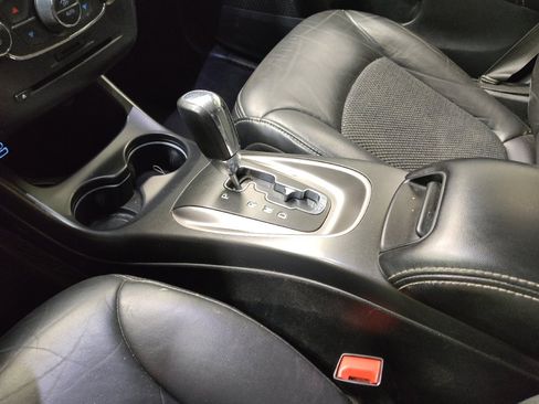 Used 2019 Dodge Journey Crossroad image 26