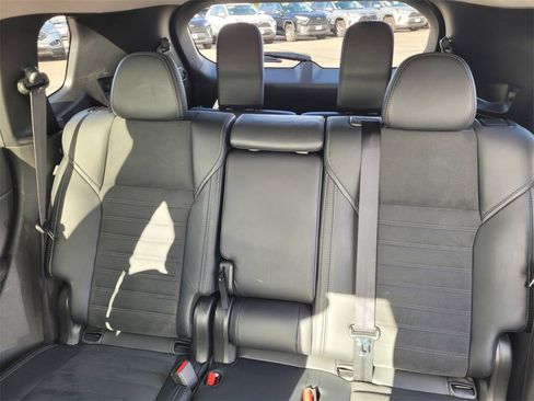 Used 2024 Mitsubishi Outlander SE image 12