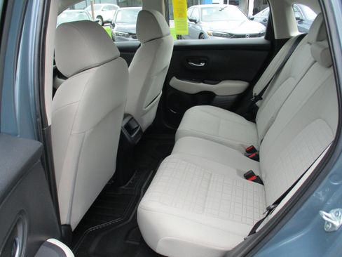 Certified 2024 Honda HR-V LX image 12