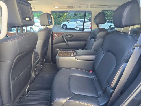 Used 2019 Nissan Armada Platinum w/ Captain's Chairs Package AWD/4WD image 10