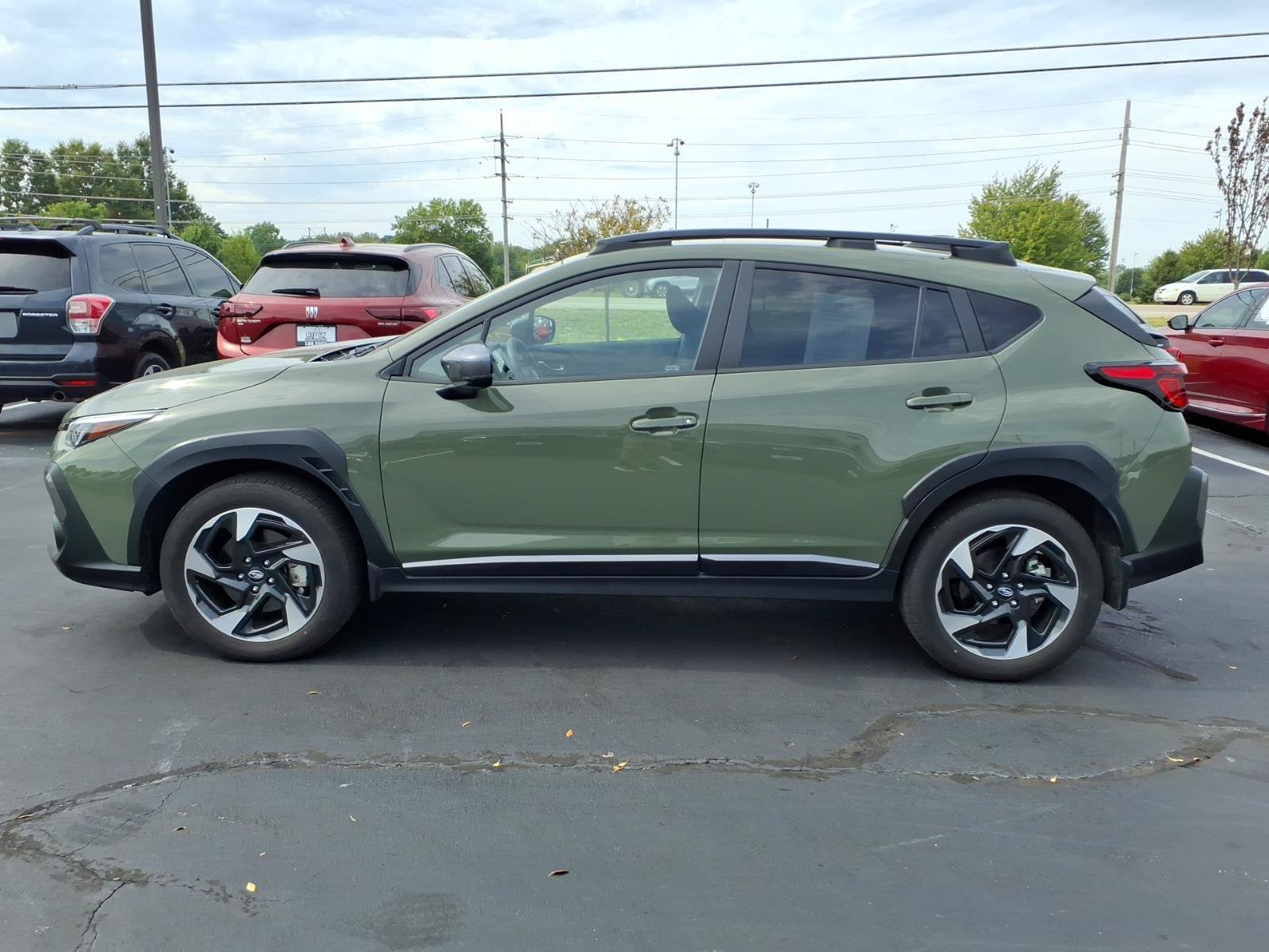 Used 2024 Subaru Crosstrek 2.5i Limited w/ Crosstrek Mirror Package AWD/4WD image 4