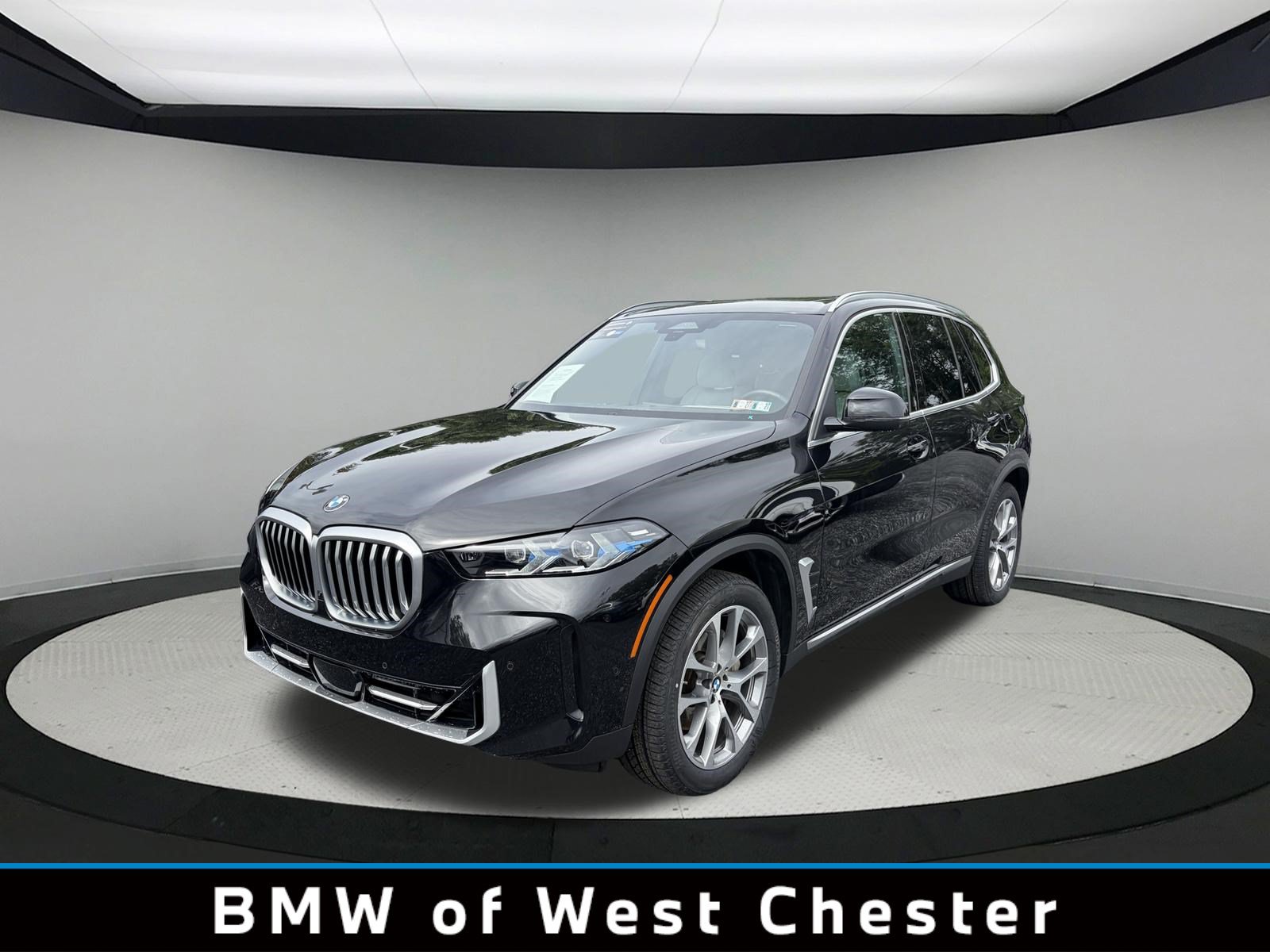 Certified 2024 BMW X5 xDrive40i w/ Premium Package AWD/4WD image 1