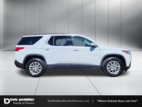 Used 2021 Chevrolet Traverse LT AWD/4WD image 24