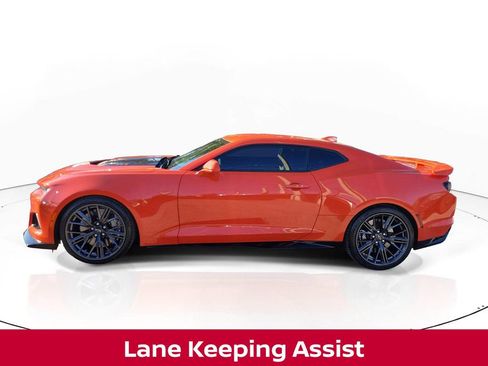 Used 2021 Chevrolet Camaro ZL1 w/ LPO, ZL1 Protection Package RWD image 5