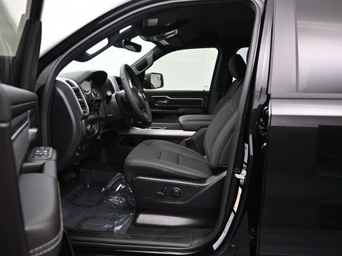 New 2026 RAM 1500 4x4 Crew Cab image 20