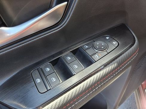 New 2026 Nissan Kicks SR AWD/4WD image 21