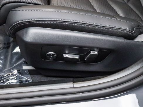 New 2026 BMW 550e xDrive w/ Executive Package image 22