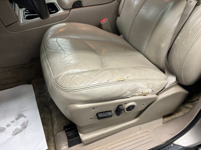 Used 2003 Chevrolet Tahoe LT AWD/4WD image 16