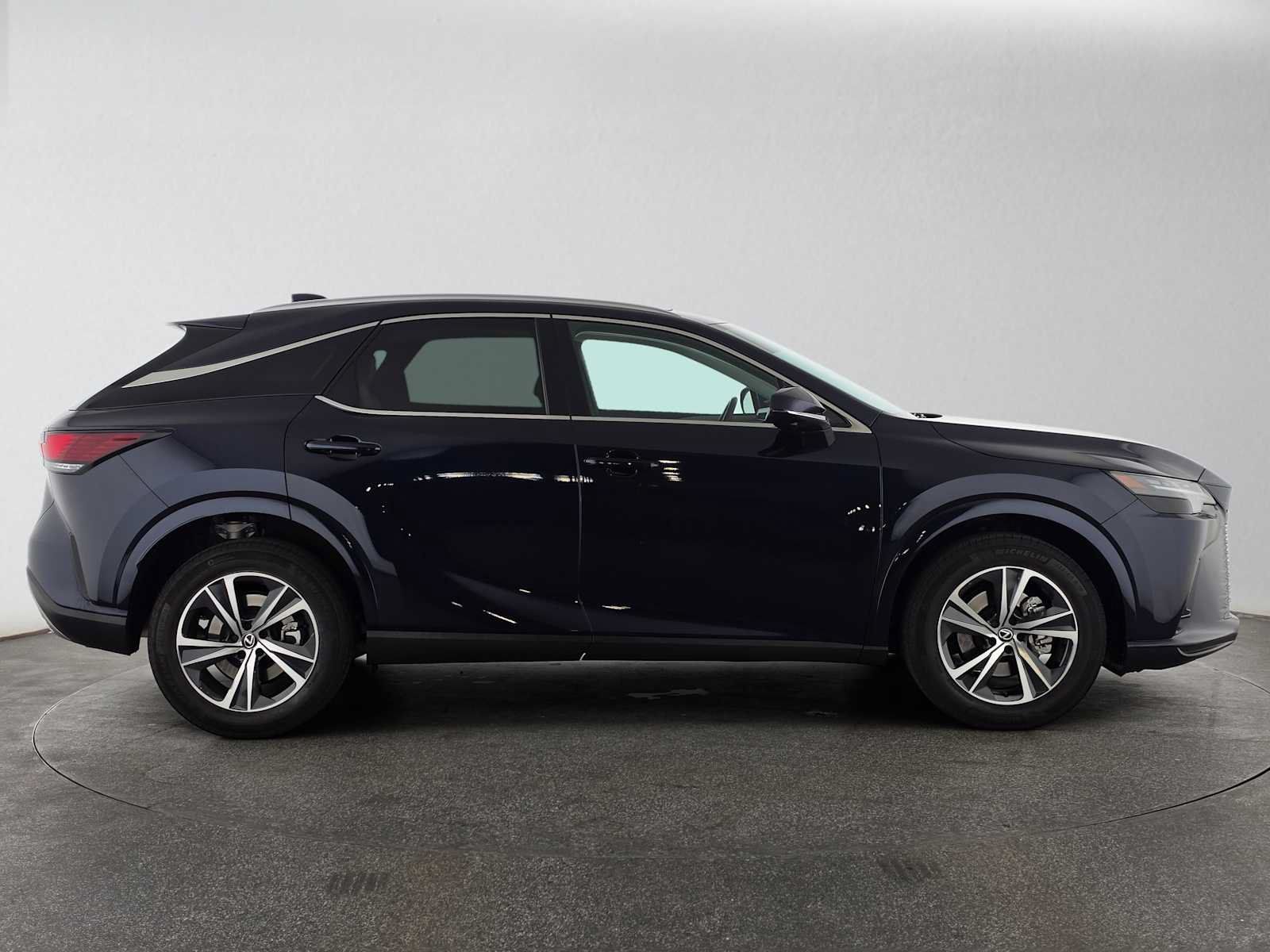 Certified 2024 Lexus RX 350 Premium w/ Convenience Package FWD image 2