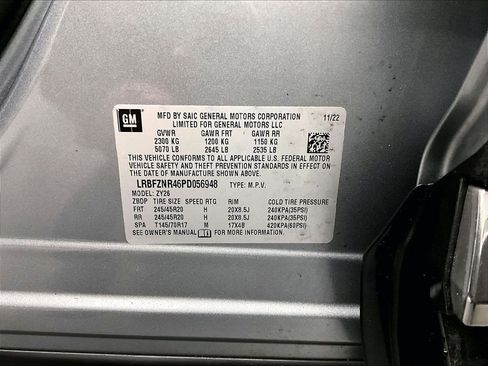 Used 2023 Buick Envision Essence w/ Sport Touring Package image 33