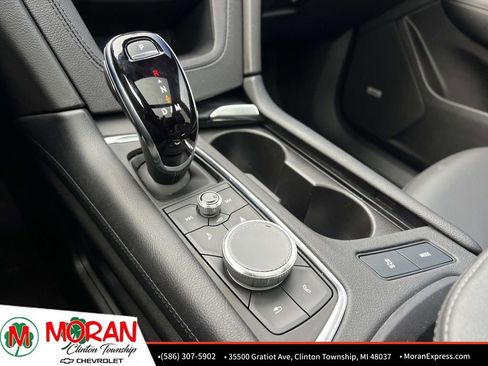 Certified 2025 Cadillac XT6 Premium Luxury w/ Technology Package image 27