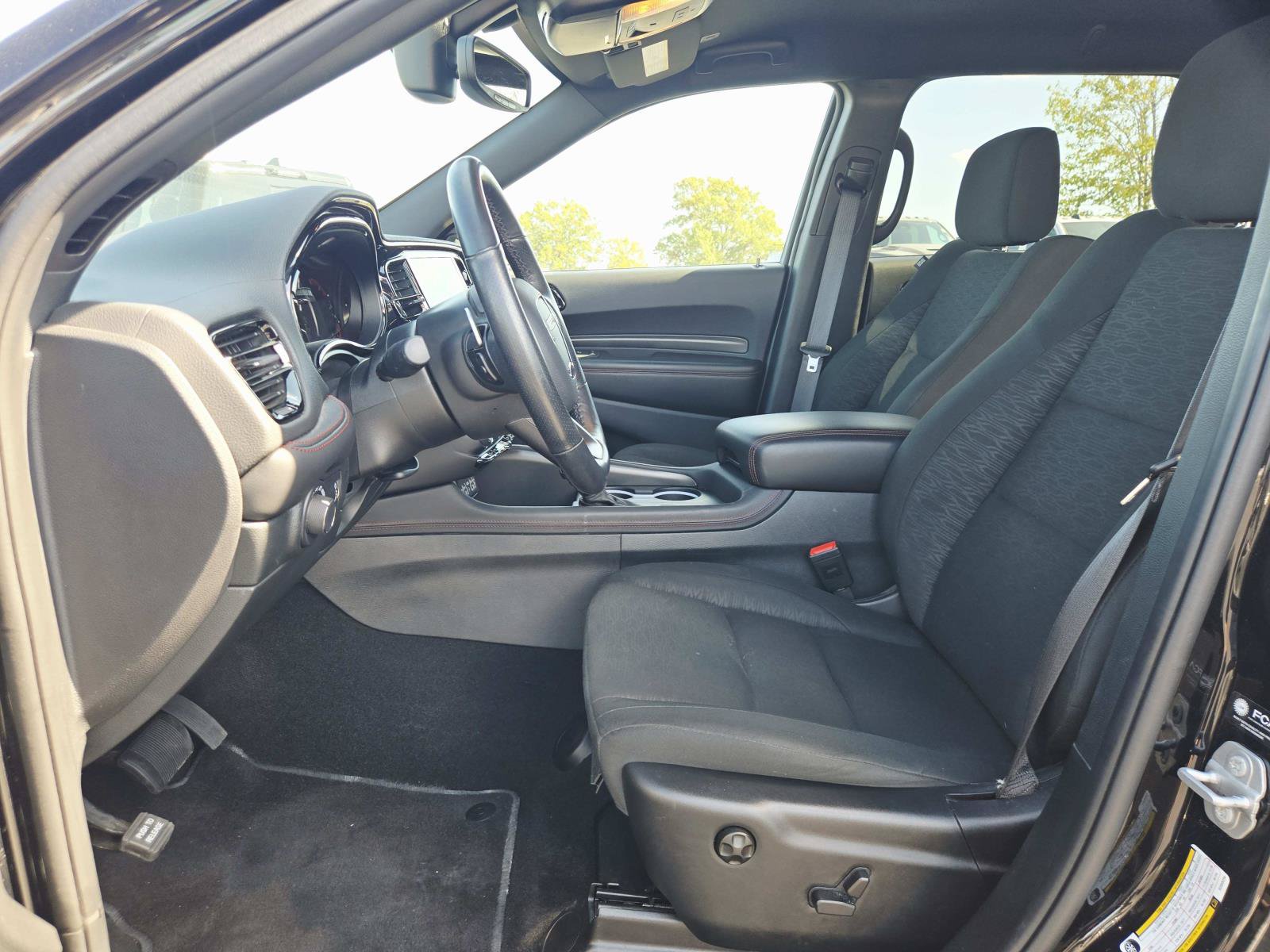 Used 2025 Dodge Durango GT AWD/4WD image 12