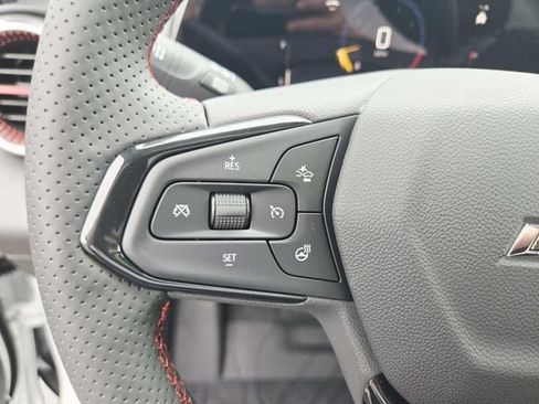 New 2026 Chevrolet Trax RS w/ Sunroof Package FWD image 17