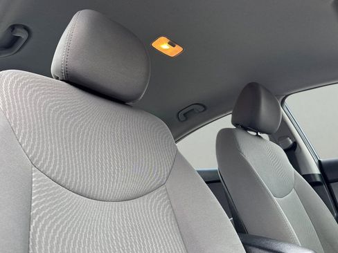 Used 2016 Hyundai Elantra SE image 20