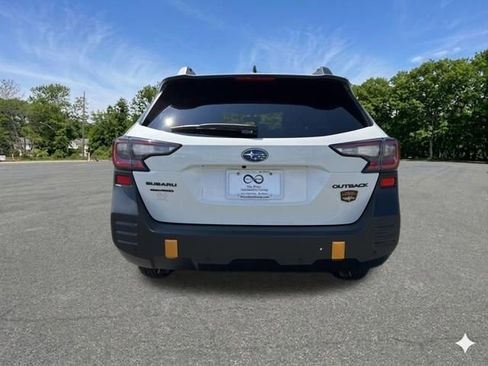 Used 2025 Subaru Outback Wilderness AWD/4WD image 7