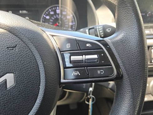 Used 2024 Kia Forte LXS FWD image 19