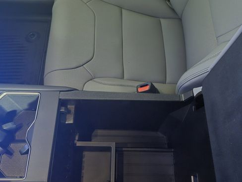 New 2026 Toyota Tundra Limited image 29