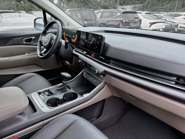 Certified 2026 Kia Carnival EX FWD image 30