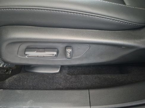 New 2027 Honda HR-V EX-L image 17