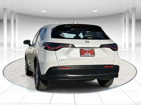 Used 2025 Honda HR-V LX image 3