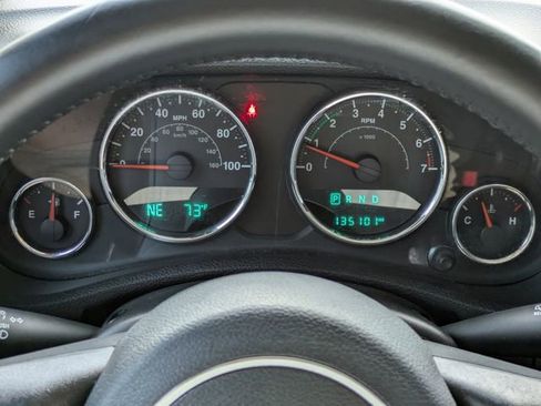 Used 2016 Jeep Wrangler Unlimited Sport w/ Quick Order Package 24S AWD/4WD image 25