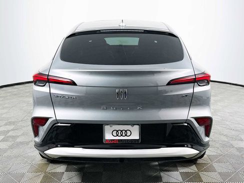 Used 2024 Buick Envista Sport Touring w/ Convenience I Package image 6