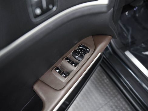 Used 2014 Lincoln MKZ AWD image 12