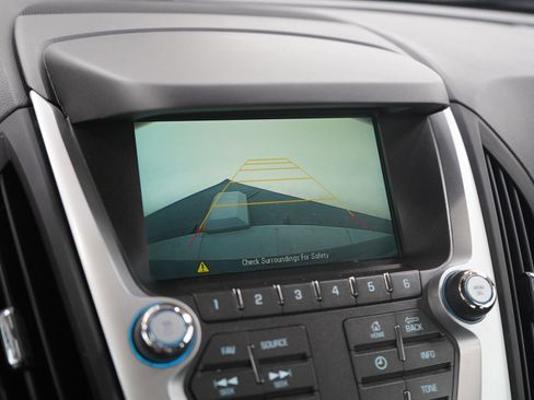 Used 2016 Chevrolet Equinox LS image 20