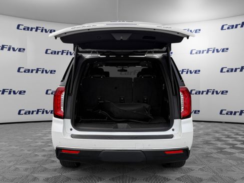 Used 2022 GMC Yukon SLT w/ SLT Premium Package AWD/4WD image 11