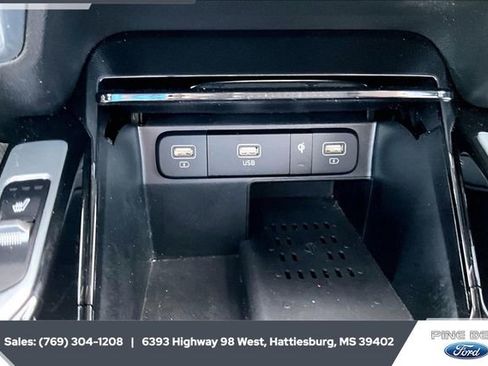 Used 2023 Kia Sorento SX image 23