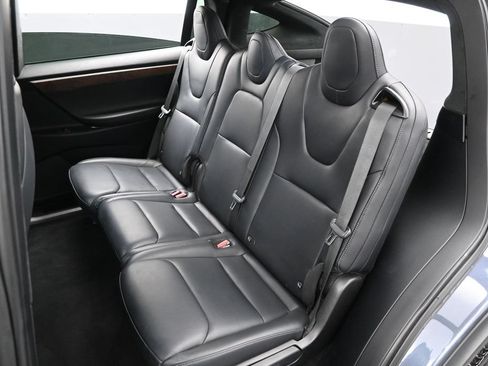 Used 2020 Tesla Model X Long Range AWD/4WD image 27